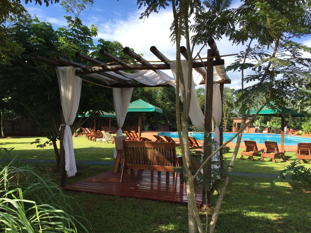 Hotel Carmen Puerto Iguazú Esterno foto
